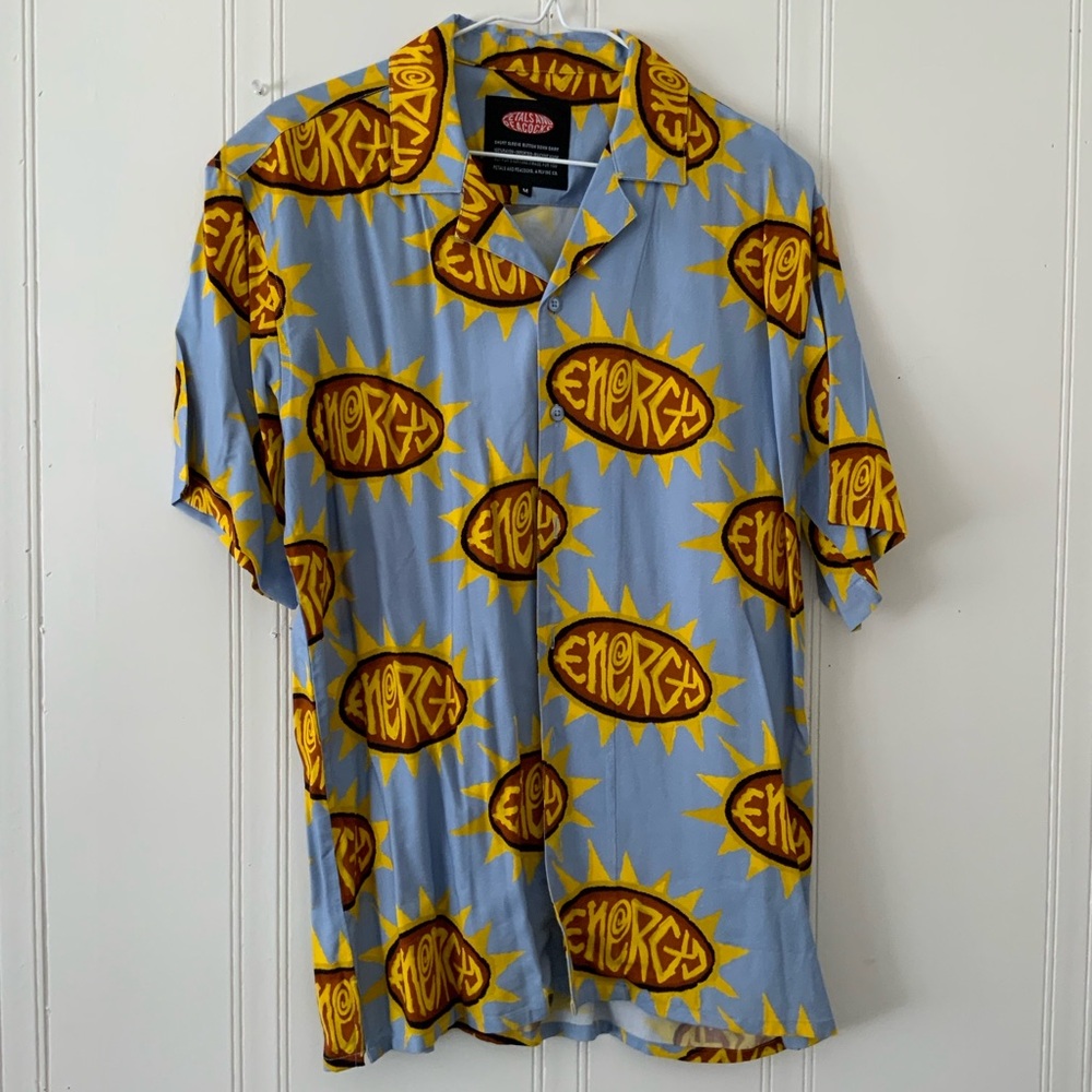 Vibrant Blue and Yellow Casual Button Down Shirt with Retro Flair